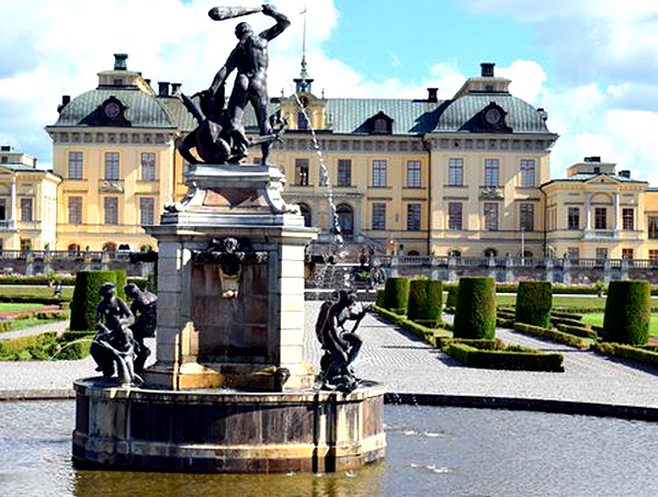 Drottningholm Palace garden 1